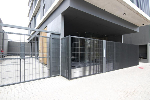 Imagen 2 de 6 de Cochera En Venta En Olivos