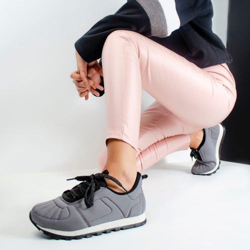 Imagen 2 de 5 de Zapatillas Zapatos De Mujer Poliéster Vertens - Ferraro