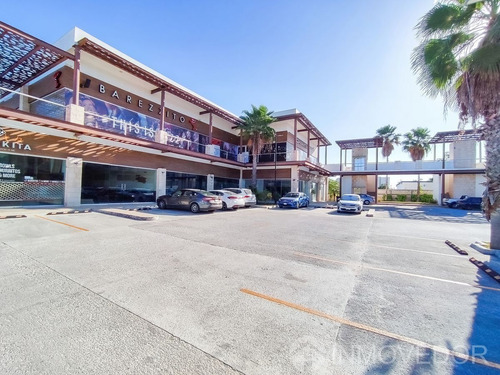 Local Comercial · Plaza Oasis · Bonampak · Puerto Cancún · Junto A Café Nader
