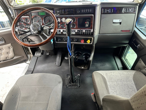 2016 Tractocamión Kenworth W900l Cummins Isx 450 Hp 13 Vel