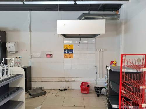 Local Comercial En Street Center En Macul. Ex Oxxo