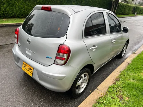 Nissan March 1.6 Advance