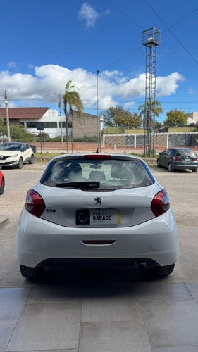 Peugeot 208 1.6 Allure