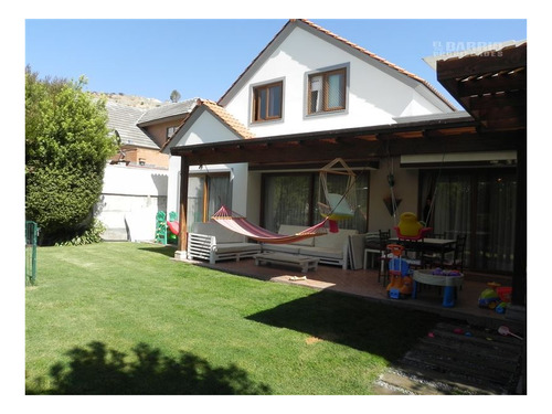 Imagen 1 de 19 de Casa En Venta De 3 Dorm. En Chamisero, Chicureo, Colina
