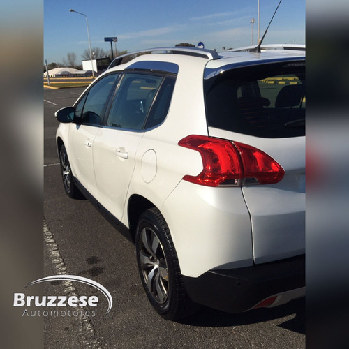 Peugeot 2008 1.6 Feline