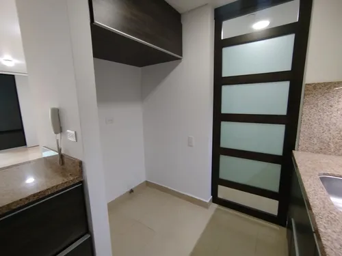 Arriendo Apartamento En Laureles