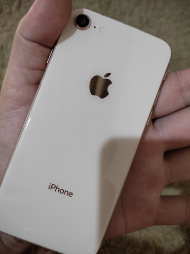 Imagem 2 de 5 de iPhone 8 64 Giga