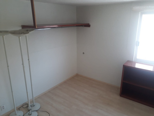 Imagen 5 de 13 de Tlalpan Amplio Depto En Ris 1 80 M2 3recámaras 1 Baño 1 Estacionamiento