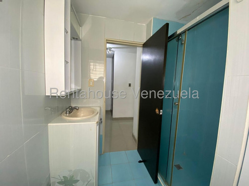 Bello Apartamento En Venta El Bosque Amc