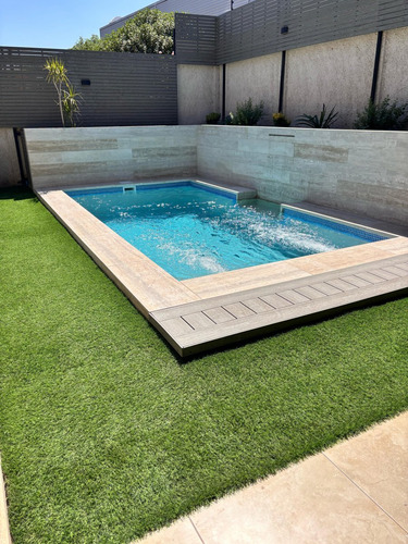 Propiedad Remodelada Completamente! Estancia Liray