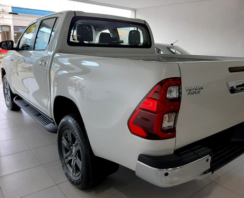 Toyota Hilux 4x4 Srv M/t 2.7 Nueva 2021 Entrega Inmediata!!