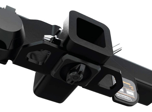 Imagen 2 de 4 de Tiron Enganche De Remolque Suzuki Jimny Accesorios