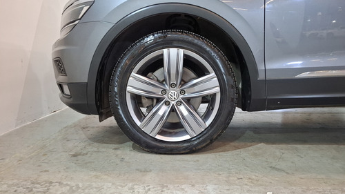 Volkswagen Tiguan 2.0 HIGHLINE DCT