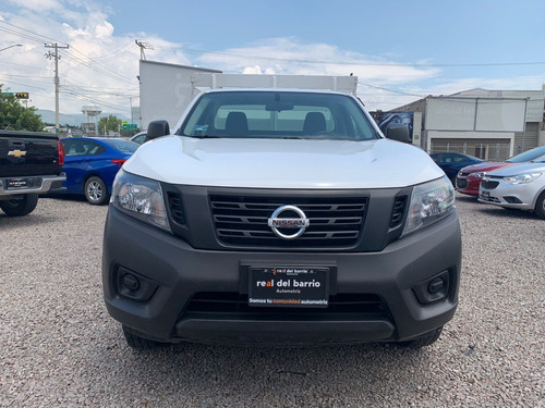 Imagen 3 de 11 de Nissan Np300 Estacas, Tm, Blanco 2020