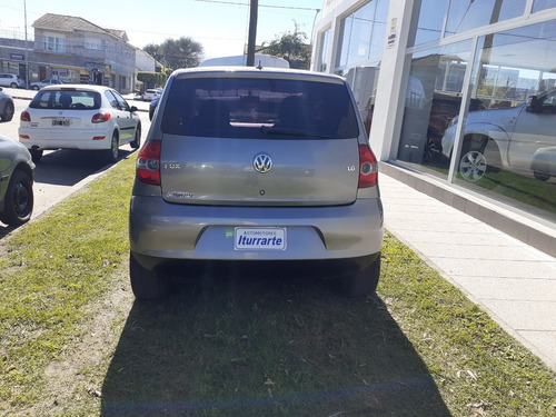 Volkswagen Fox 1.6n 3p 2004