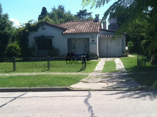 Terreno En Venta En 489/20 Y 21 Manuel B Gonnet - Alberto Dacal Propiedades