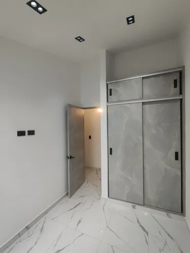 Casa En Venta En La Floresta. Cod V30703