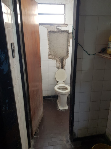 Galpón Con Departamento A Terminar.