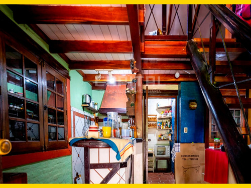 Hermosa Y Completa Propiedad En Venta -zona De Las Cruces
