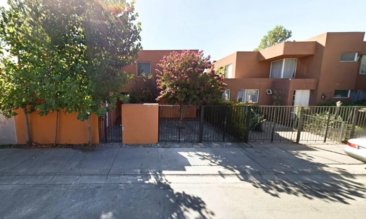 Imagen 2 de 13 de Amplia Casa En Arriendo Villa San Carlos, Peñ
