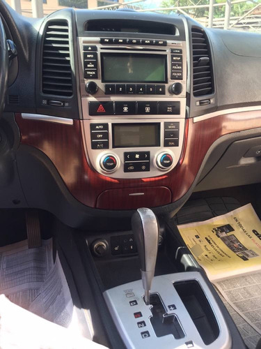 Imagen 6 de 9 de Hyundai Santa Fe Diésel 4x4 Automatic