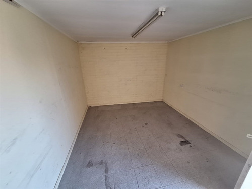 Casa En Venta De 2 Dorm. En Maipú