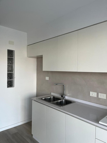Venta Departamento - Monoambiente Divisible - Balcon Aterrazado - Kamado - Energia Solar - Toil