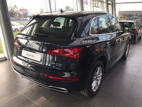 Imagen 3 de 7 de Audi Q5 Offroad 45 Tfsi