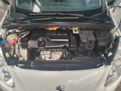Imagen 7 de 15 de Peugeot 308 Allure 1.6 Nafta Manual 5 Puertas 2015 Vl