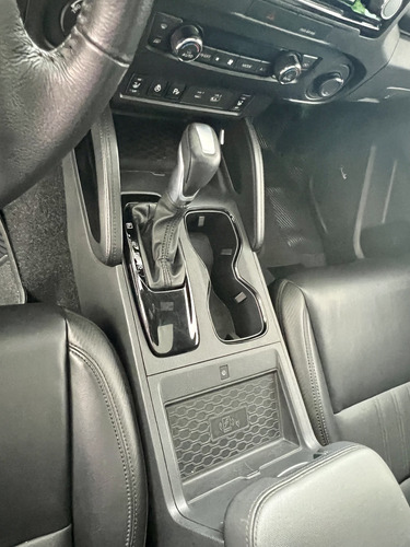 Nissan Frontier 4.0 Pro-4x V6 4x4 At