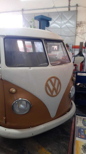 Imagem 3 de 12 de Vw Kombi Kombi Corujinha