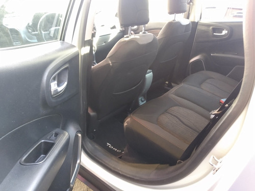 Imagem 8 de 13 de Fiat Toro 2018 2.0 Volcano 4x4 Aut. 4p