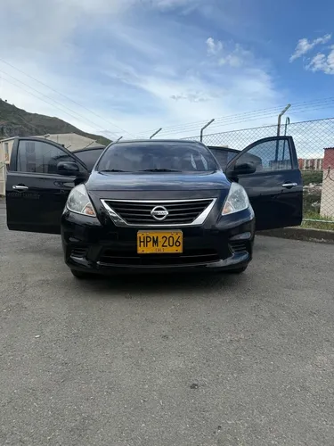 Nissan Versa 1.6 Advance