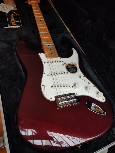 Guitarra Eléctrica Fender Stratocaster No Gibson