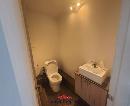 Oficina En Venta En Providencia A Pasos Del Mall Panorámico