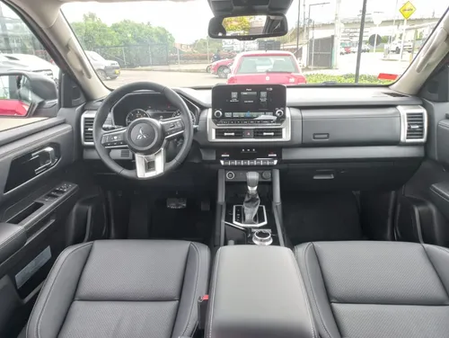 Mitsubishi L200 Triton Mitsubishi New L200 Triton Gls At Plus 2.4 4x4 2025