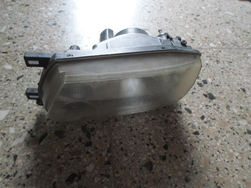 Faro Izquierdo Delantero Nissan Sentra B13 2000/2007