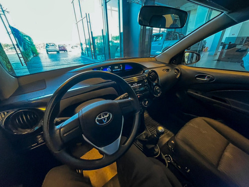 Toyota Etios 1.5 X 6mt My19