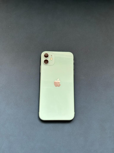 Apple iPhone 11 (128 Gb) - Verde (Usado)