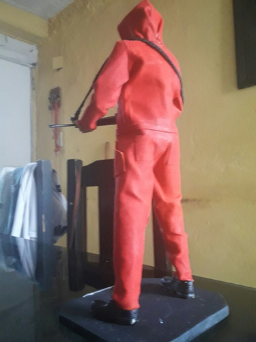 La Casa De Papel Figura 35 Cm Realizada A Mano