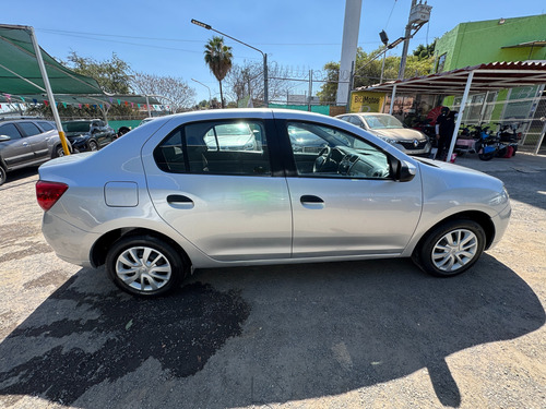 Renault Logan 1.6 Zen Mt