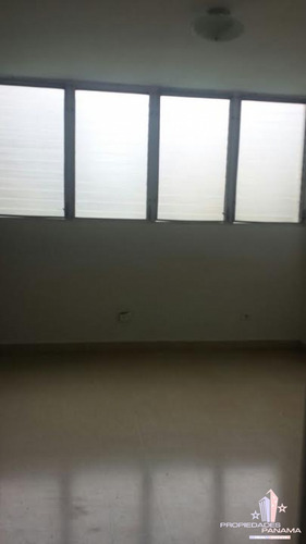 Imagen 5 de 7 de Alquilo Apartamento En Calle 50 Cerca De La Via España