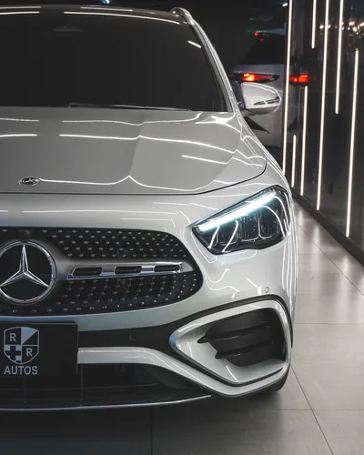 Mercedes-Benz GLA 250 2.0 4matic