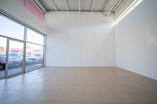 Arriendo De Local D6 De 25mts2 En Strip Center Homecenter