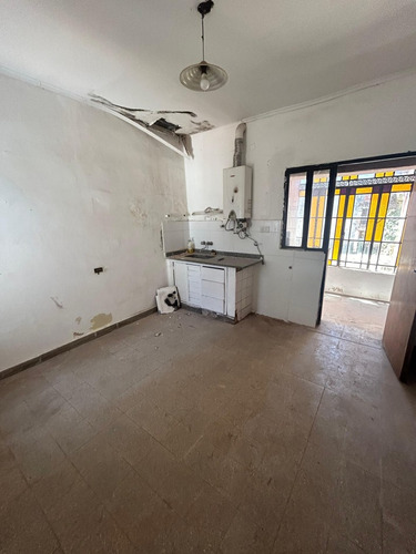 115 E/ 38 Y 39 - Casa A Refaccionar O Demoler - Barrio Hipodromo