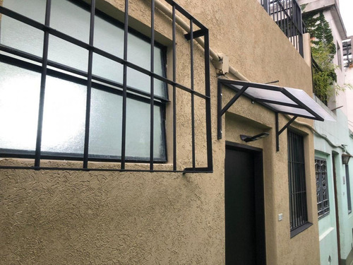 Imagen 1 de 11 de Venta De Ph Monoambiente Amplio Y Confortable 62 Metros Cuadrados Totales