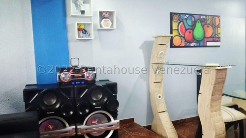 Imagen 3 de 19 de Economico Apartamento En Venta En Maracay Estef 23-8113