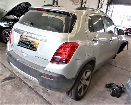 Imagen 5 de 11 de Chevrolet Tracker Awd Ltz Todo Terreno 2015