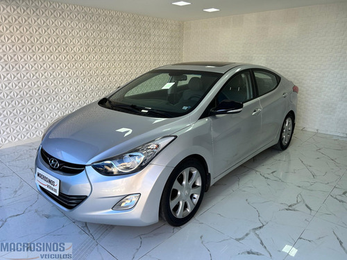 Hyundai Elantra GLS 1.8 Automático com teto solar