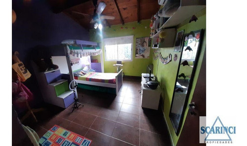 Padre Silberman Al 1300 - S. Lugares.- Casa Ideal Para 2 Familias.